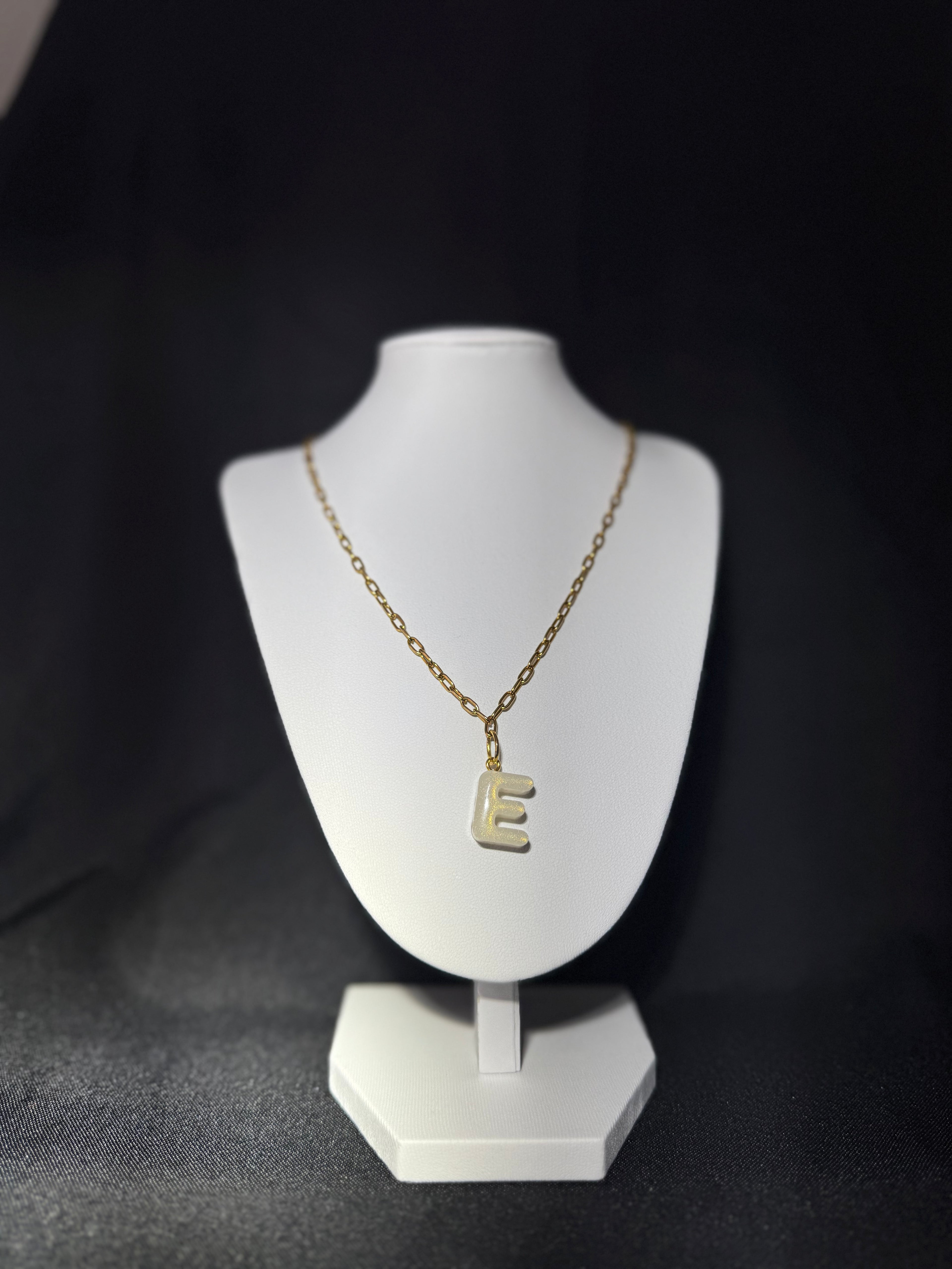 Blanc Enchanté ( chaîne 4 )