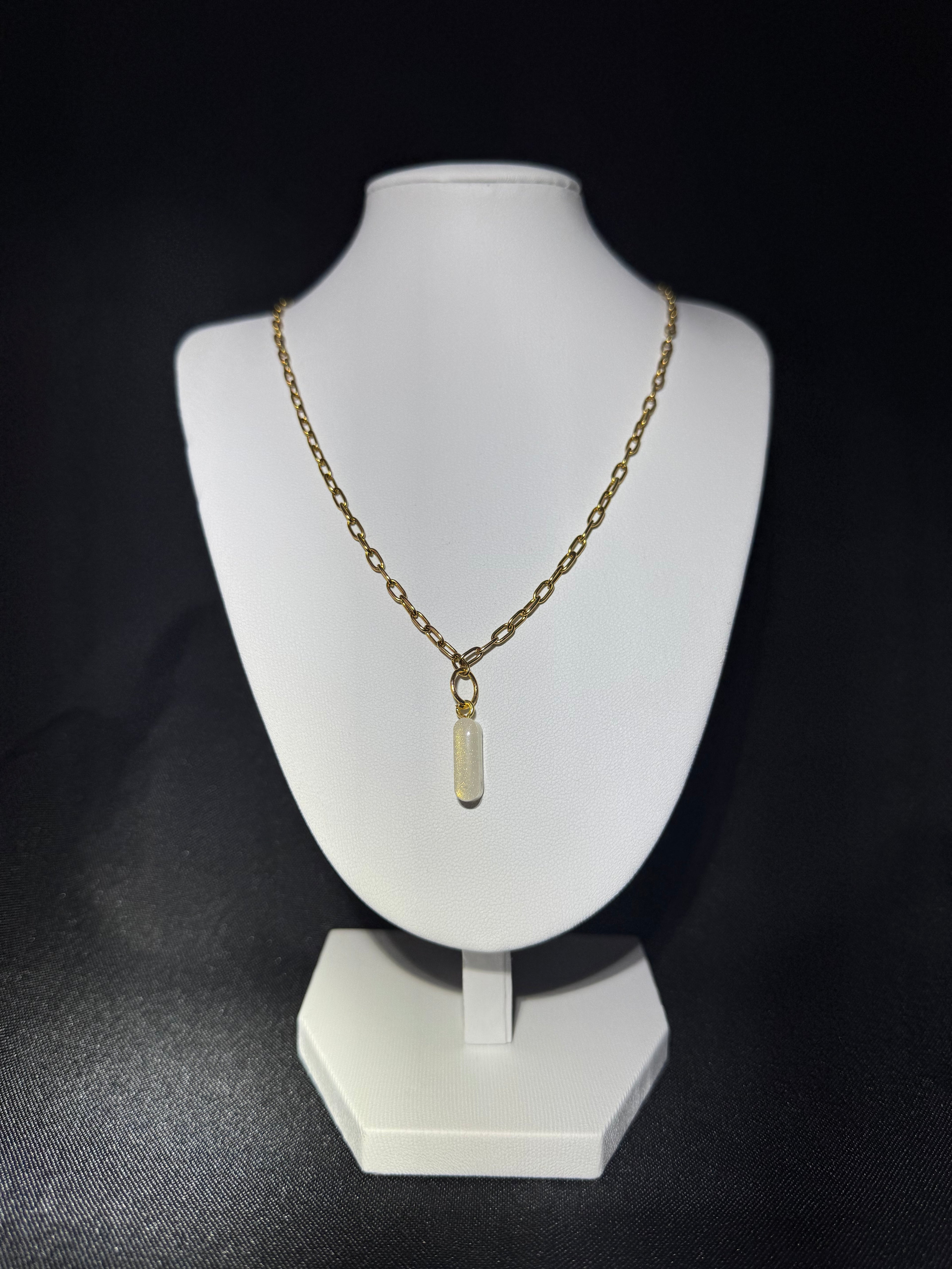 Blanc Enchanté ( chaîne 4 )